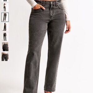 Abercrombie & Fitch: Curve Love Mid Rise 90s Straight Jean (dark grey)